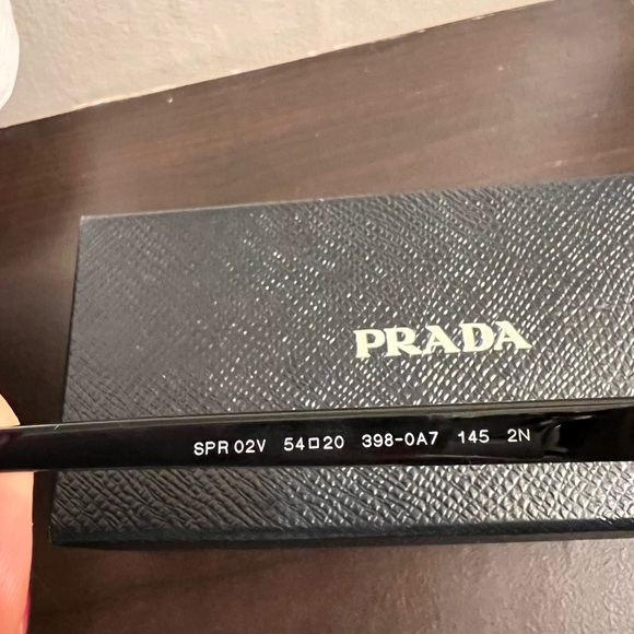 NWOT - authentic Prada sunglasses - Picture 4 of 9